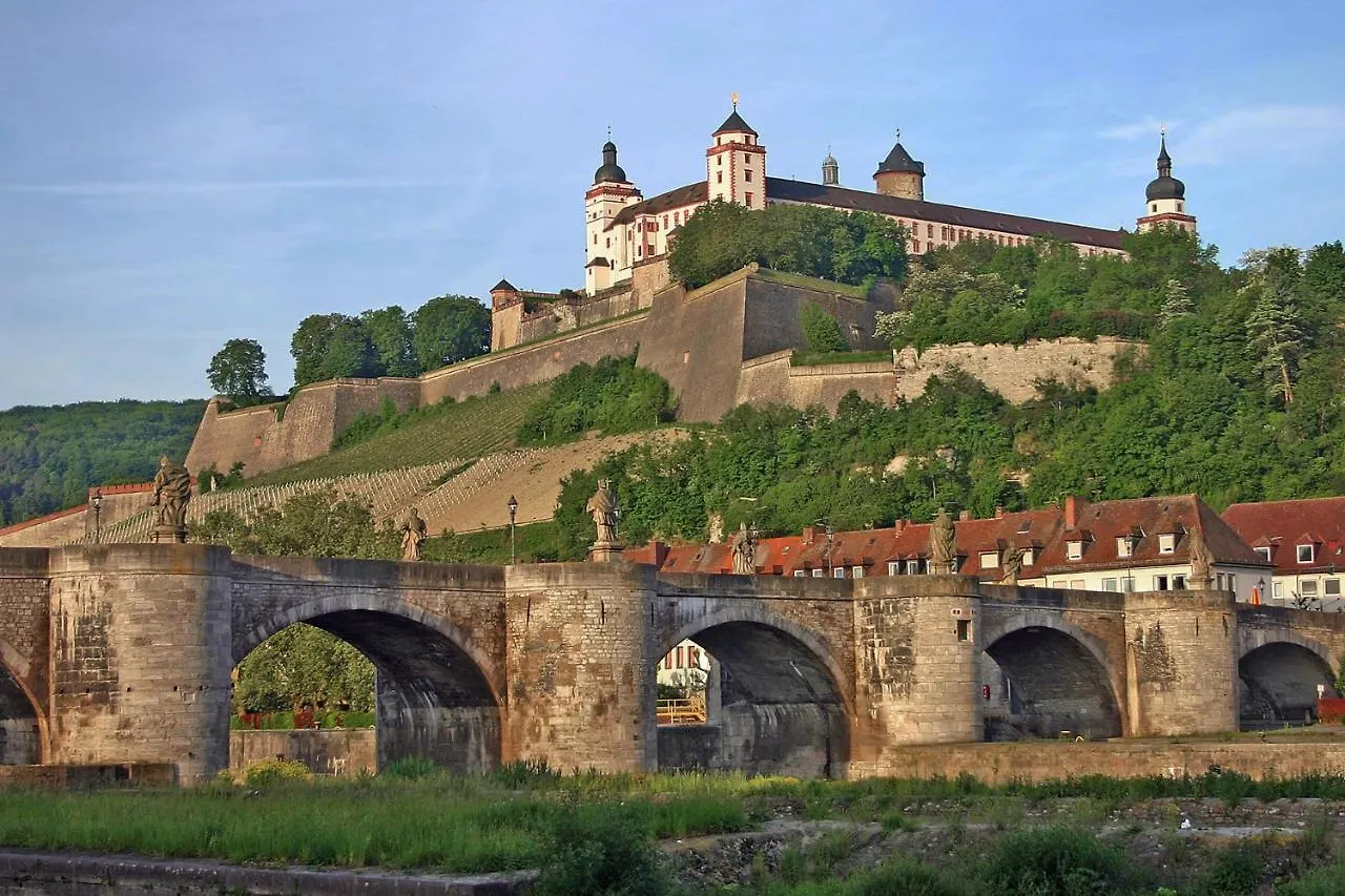 Super Central City Apartment - Roof Terrace, Netflix Wurzburg